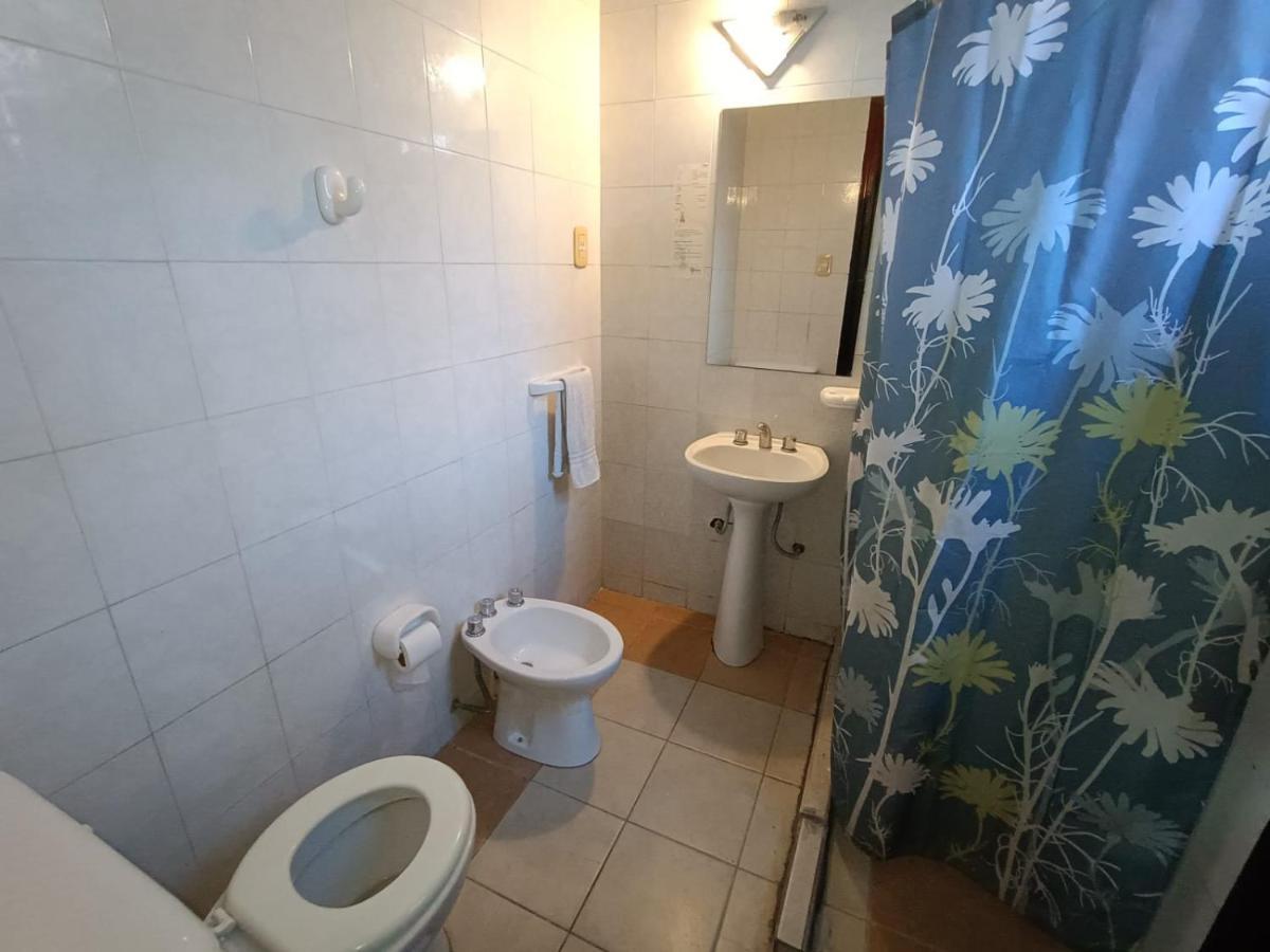 Rufino'S Guesthouse Мендоса Екстериор снимка