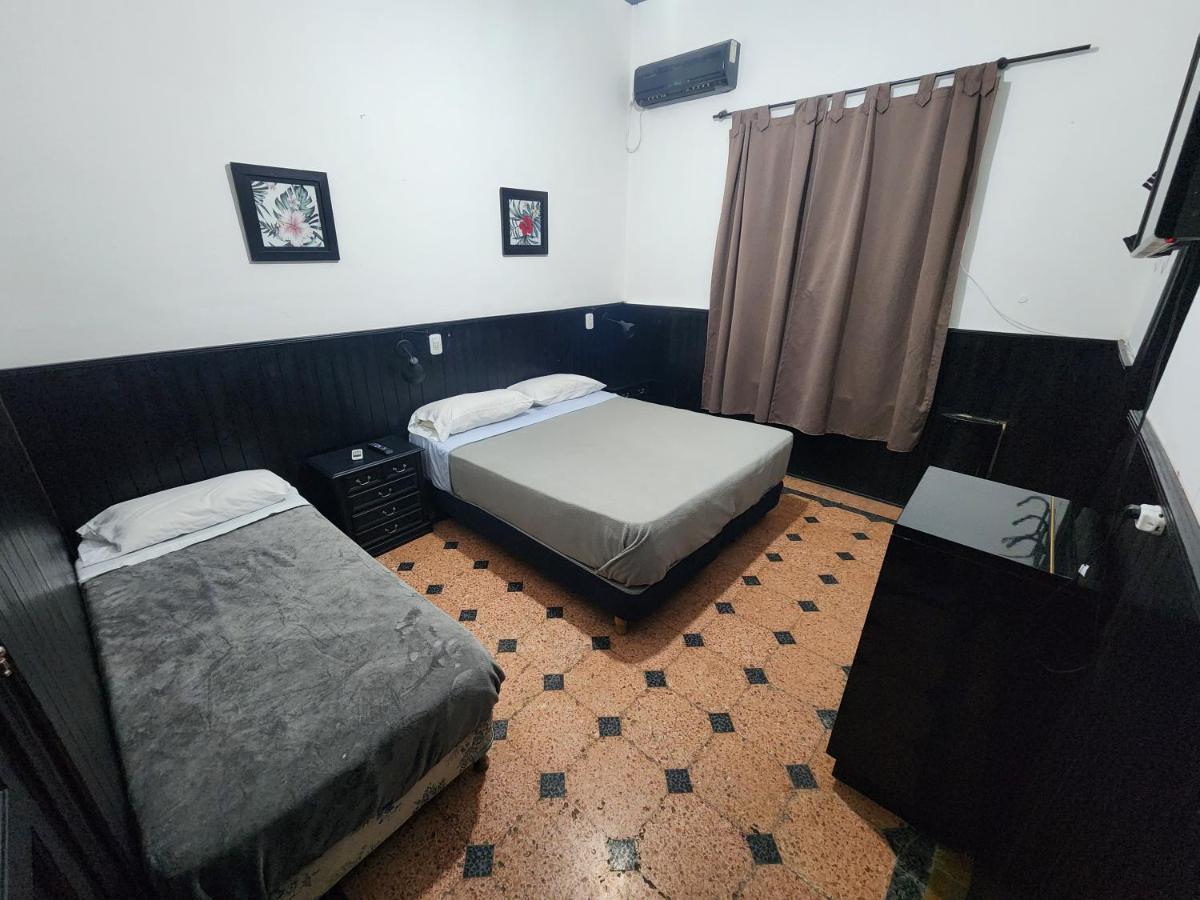 Rufino'S Guesthouse Мендоса Екстериор снимка