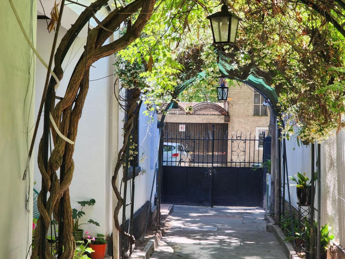 Rufino'S Guesthouse Мендоса Екстериор снимка